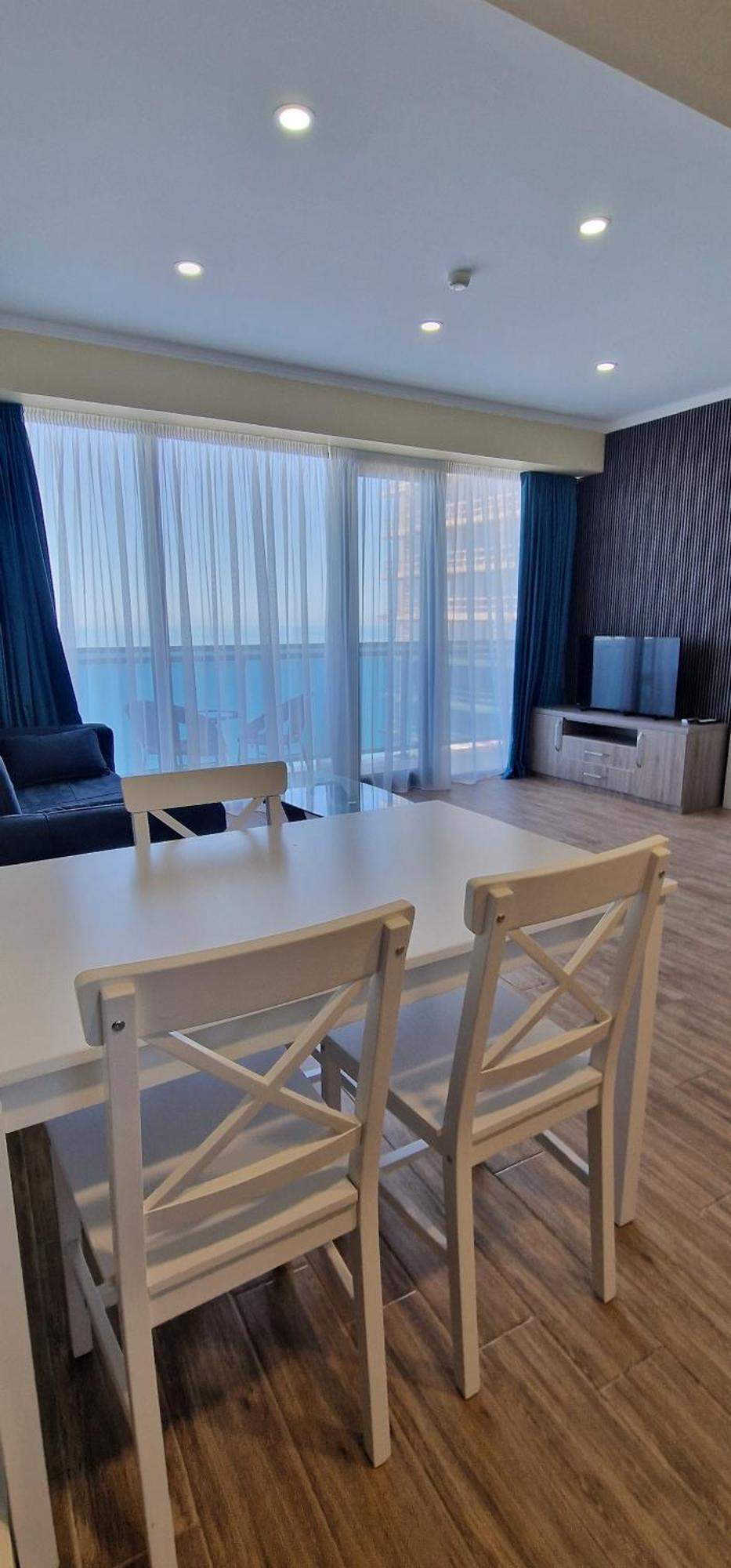 Your Beach Tower Μπατούμι Δωμάτιο φωτογραφία