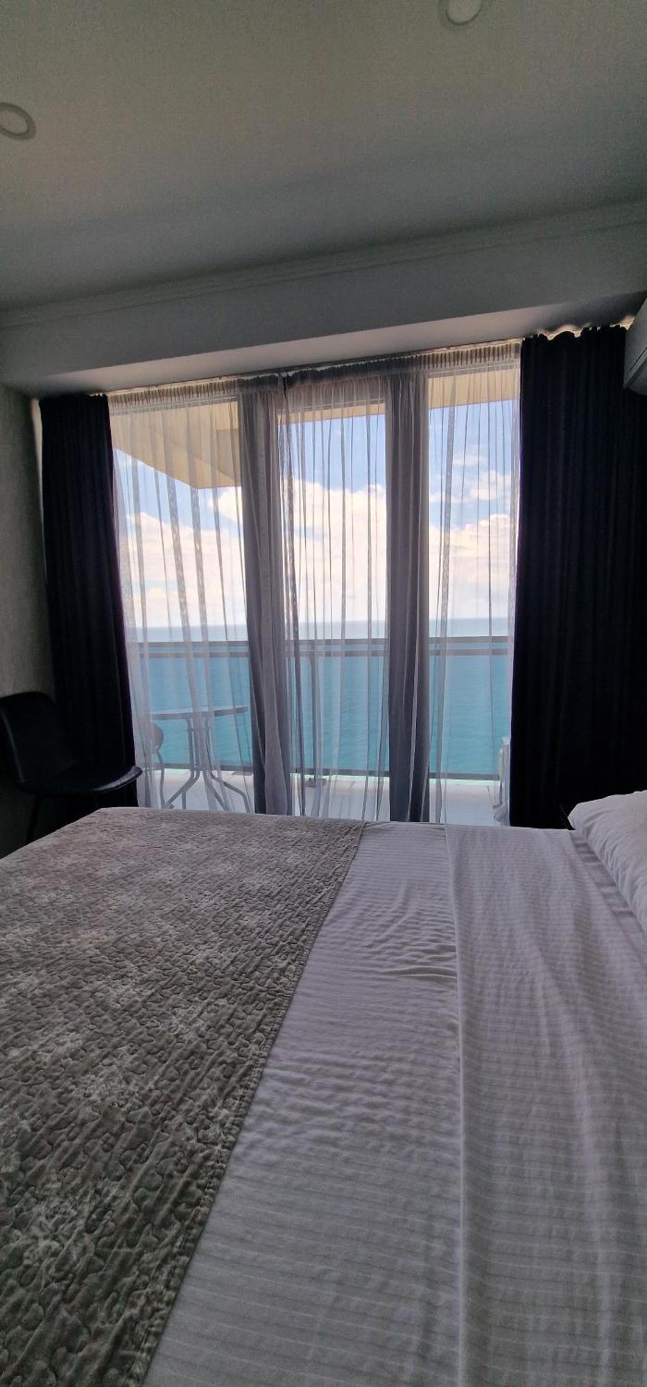Your Beach Tower Μπατούμι Δωμάτιο φωτογραφία